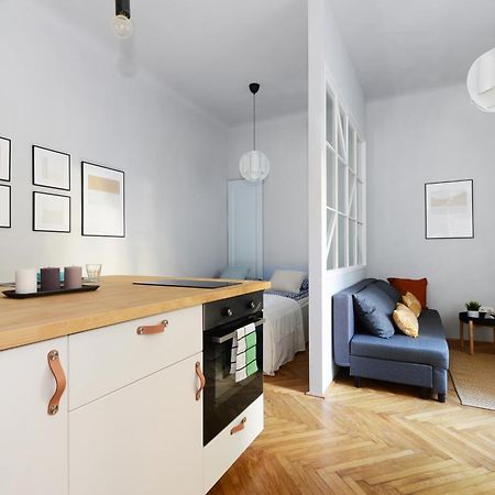 Monochrome Chic Apartments R613 Budapest Exterior foto