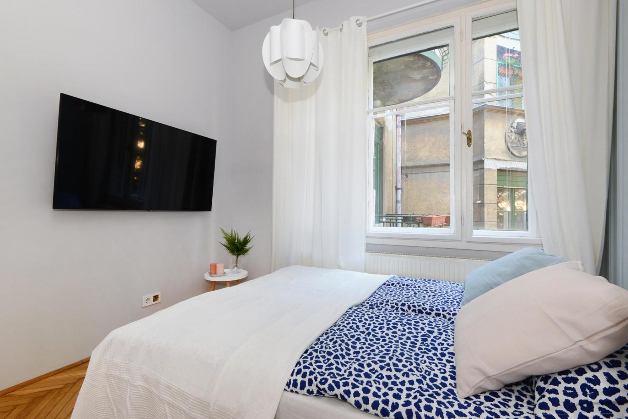 Monochrome Chic Apartments R613 Budapest Exterior foto
